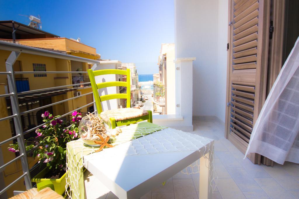 Bed and Breakfast Stanze Del Mare Балестрате Номер фото
